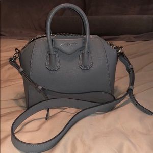 Givenchy Antigona Mini